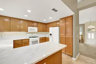 385 Sun Valley Way, Vacaville, CA 95688 - Photo 33