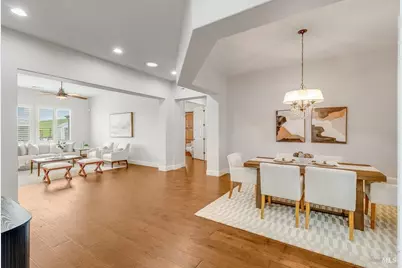 379 McAllister Drive, Benicia, CA 94510 - Photo 5