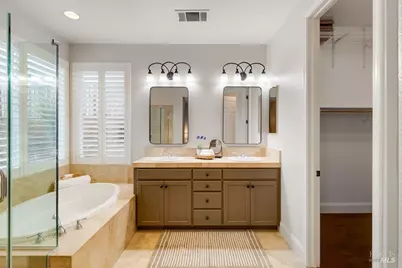 379 McAllister Drive, Benicia, CA 94510 - Photo 23