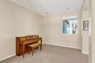 259 Red Mountain Dr, Cloverdale, CA 95425 - Photo 17