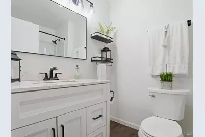 6041 Evelyn Avenue, Rohnert Park, CA 94928 - Photo 11