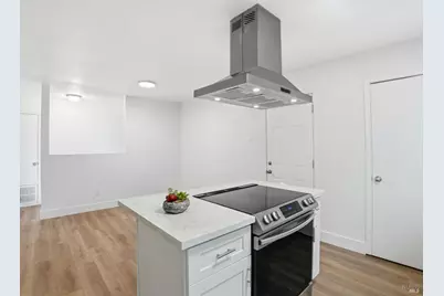 6041 Evelyn Avenue, Rohnert Park, CA 94928 - Photo 5