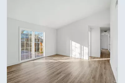 6041 Evelyn Avenue, Rohnert Park, CA 94928 - Photo 9