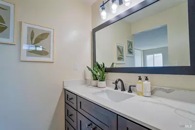 164 Carlisle Way, Benicia, CA 94510 - Photo 17