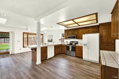 2219 Channing Court, Fairfield, CA 94533 - Photo 23