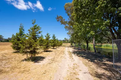 20780 8th Street, Sonoma, CA 95476 - Photo 17