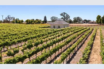 5505 Bravo Toro Lane, Santa Rosa, CA 95401 - Photo 9