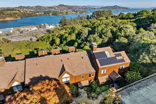 204 Bay Vista Cir, Sausalito, CA 94965 - Photo 3