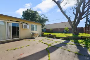 219 Wisconsin St, Fairfield, CA 94533 - Photo 19