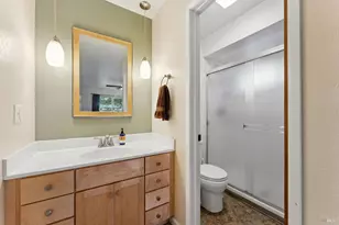 19440 Riverside Dr, Sonoma, CA 95476 - Photo 25