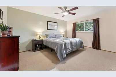 19440 Riverside Drive, Sonoma, CA 95476 - Photo 23