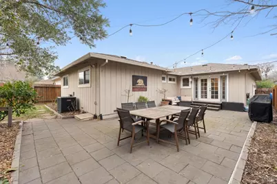 19440 Riverside Drive, Sonoma, CA 95476 - Photo 37