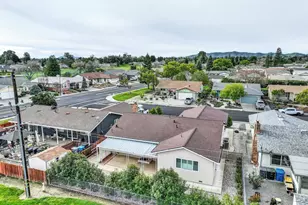 192 Carlsbad Cir, Vacaville, CA 95687 - Photo 15