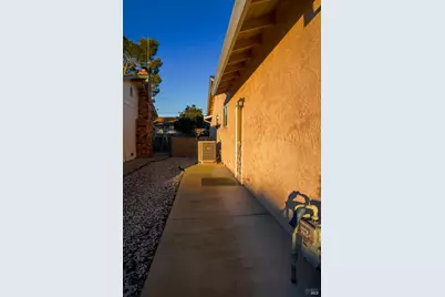 192 Carlsbad Circle, Vacaville, CA 95687 - Photo 5