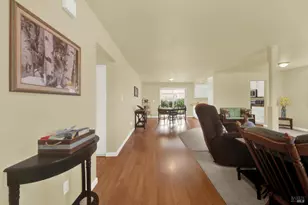 192 Carlsbad Cir, Vacaville, CA 95687 - Photo 25