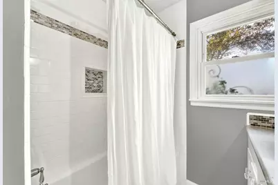 51 Davis Avenue, Napa, CA 94559 - Photo 27