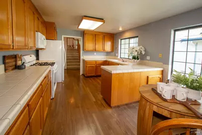 124 S Temelec Circle, Sonoma, CA 95476 - Photo 5