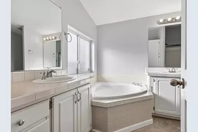 54 Hacienda Drive #54, Napa, CA 94558 - Photo 13