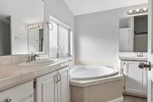 54 Hacienda Dr, Napa, CA 94558 - Photo 13