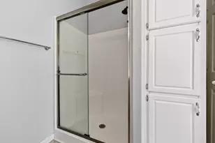 54 Hacienda Dr, Napa, CA 94558 - Photo 15