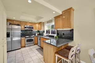 680 Silver Lake Dr, Fairfield, CA 94534 - Photo 23