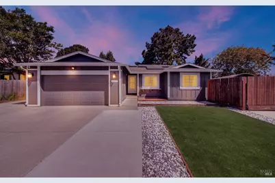 680 Silver Lake Drive, Fairfield, CA 94534 - Photo 71