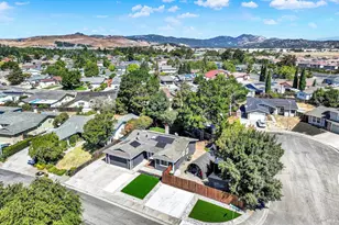 680 Silver Lake Dr, Fairfield, CA 94534 - Photo 47