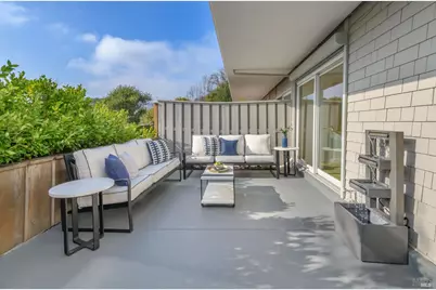 94 Biscayne Drive, San Rafael, CA 94901 - Photo 23