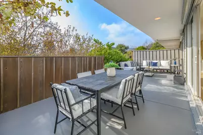 94 Biscayne Drive, San Rafael, CA 94901 - Photo 21