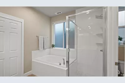 1843 Bella Vista Way, Santa Rosa, CA 95403 - Photo 31