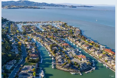 9 Saint Lucia Place, Tiburon, CA 94920 - Photo 39