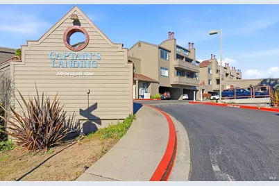 240 Seagull Row, Novato, CA 94945 - Photo 25