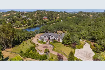 9988 Troon Court, Windsor, CA 95492 - Photo 5