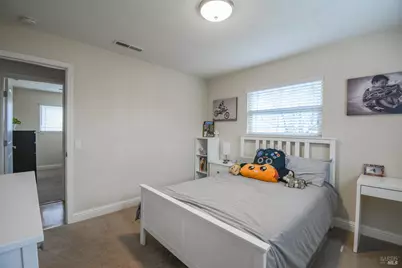 305 S 8th Street, Dixon, CA 95620 - Photo 21