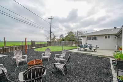 305 S 8th Street, Dixon, CA 95620 - Photo 27