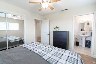 305 S 8th Street, Dixon, CA 95620 - Photo 17