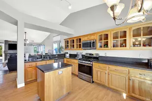 635 Evans Rd, Dixon, CA 95620 - Photo 11