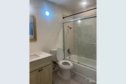 107 Cavan Court, Vacaville, CA 95687 - Photo 9