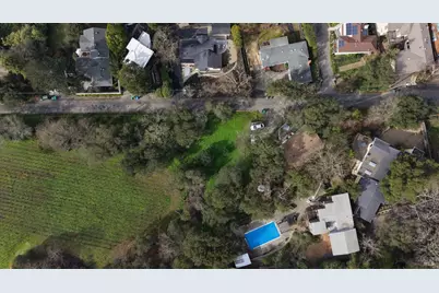 17278 Hillcrest Avenue, Sonoma, CA 95476 - Photo 11