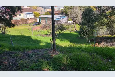 677 Renfrew Road, El Sobrante, CA 94803 - Photo 3