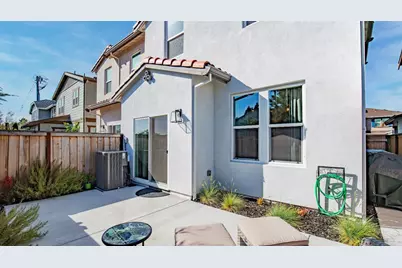 1212 Del Rancho Way, Petaluma, CA 94954 - Photo 27