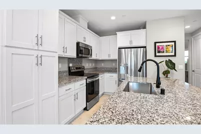 1212 Del Rancho Way, Petaluma, CA 94954 - Photo 7