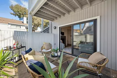 139 Schooner Court, Richmond, CA 94804 - Photo 9