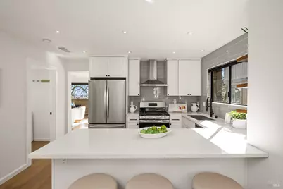 22 Columbine Lane, Novato, CA 94947 - Photo 13