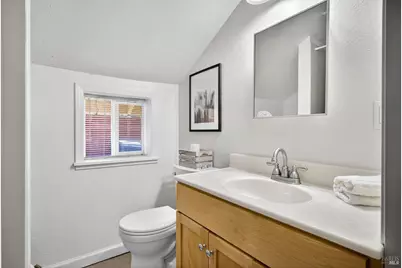 635 Goodwin Avenue, Penngrove, CA 94951 - Photo 41