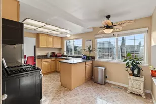 160 Bristol Dr, Vacaville, CA 95687 - Photo 15