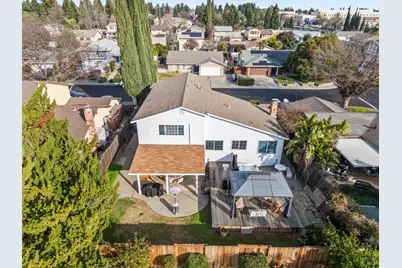 160 Bristol Drive, Vacaville, CA 95687 - Photo 49