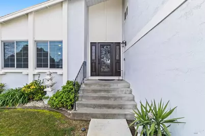 160 Bristol Drive, Vacaville, CA 95687 - Photo 3