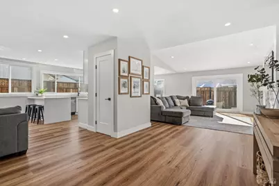 4472 Hollingsworth Circle, Rohnert Park, CA 94928 - Photo 3