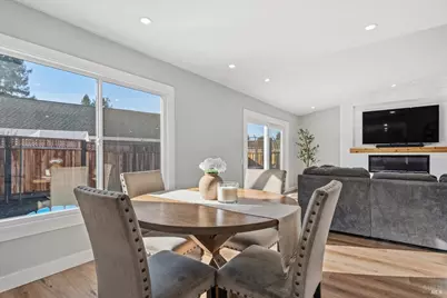 4472 Hollingsworth Circle, Rohnert Park, CA 94928 - Photo 7